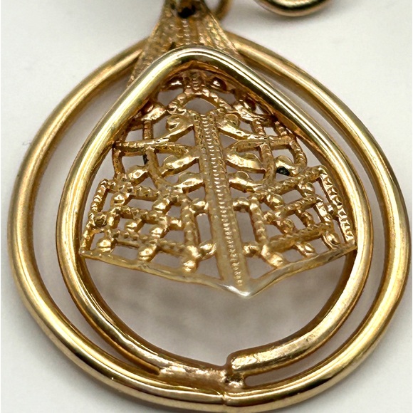 Vintage Alice Gold Tone Screw Back Teardrop Dangle Earrings - Picture 6 of 11